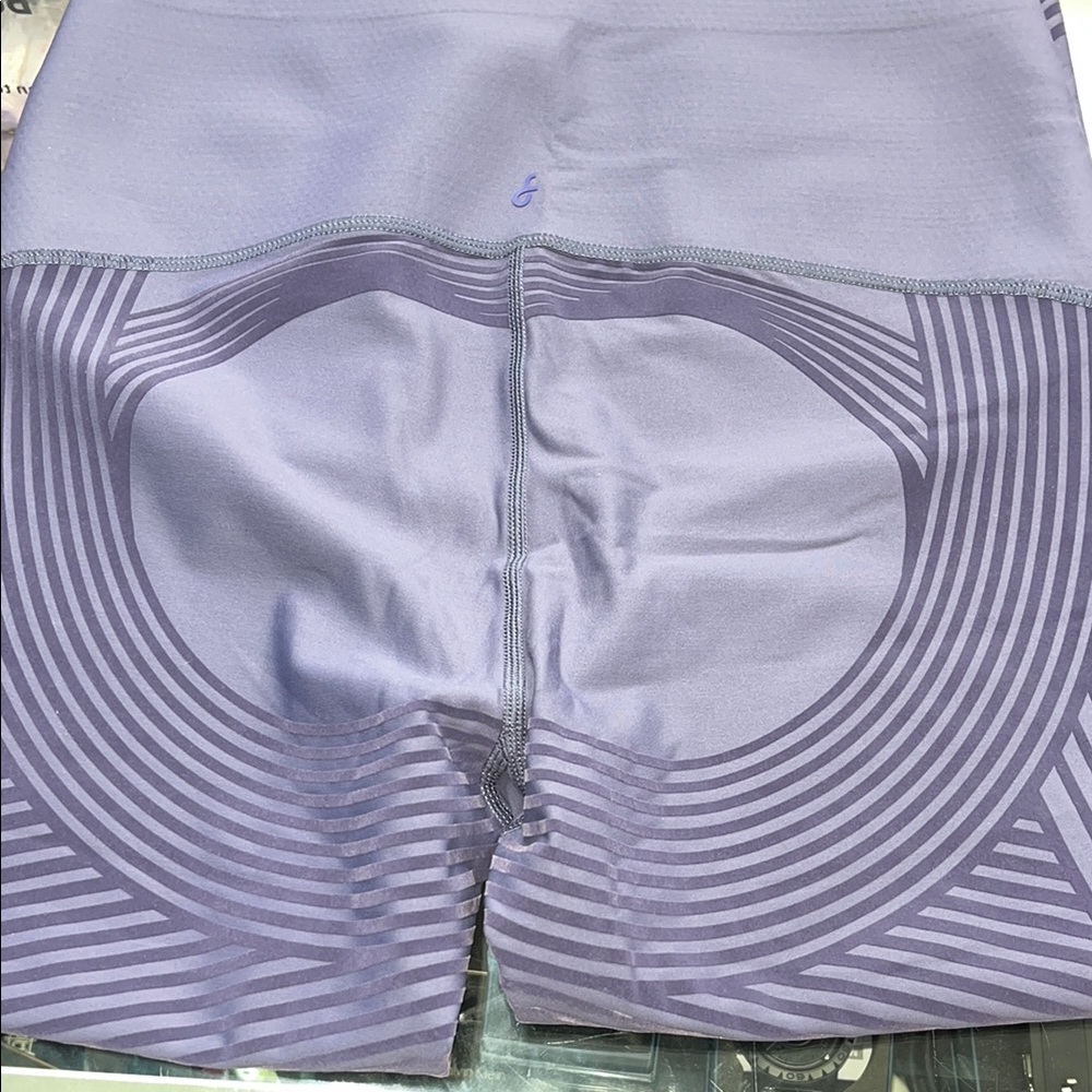 FANKA Body Sculpt Leggings (Reversible Wear) - Picture 4 of 14